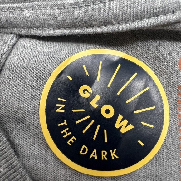 Glow In The Dark Shark Trick or Treat Halloween T-Shirt Size XL (14) Long Sleeve - Picture 3 of 5